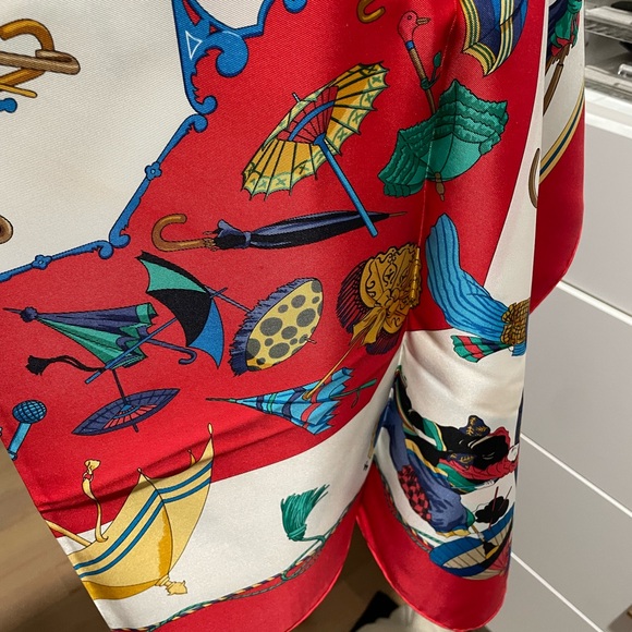 Hermes Ombrelles et parapluies Silk Scarf-Authentic - Picture 4 of 9